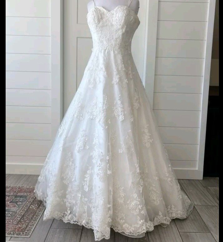 Wedding Dress Very beautiful