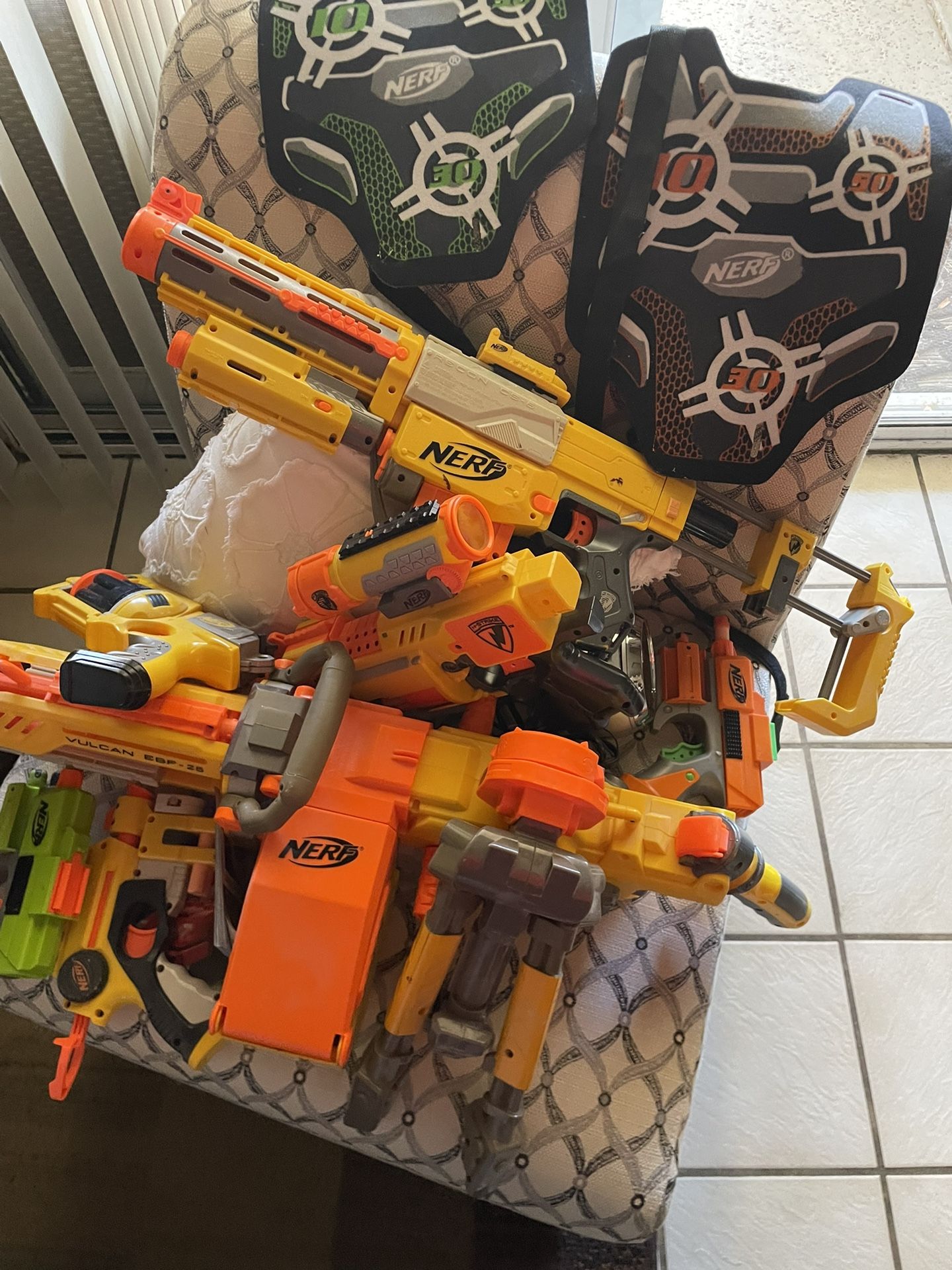 Nerf Guns And accessories Lot