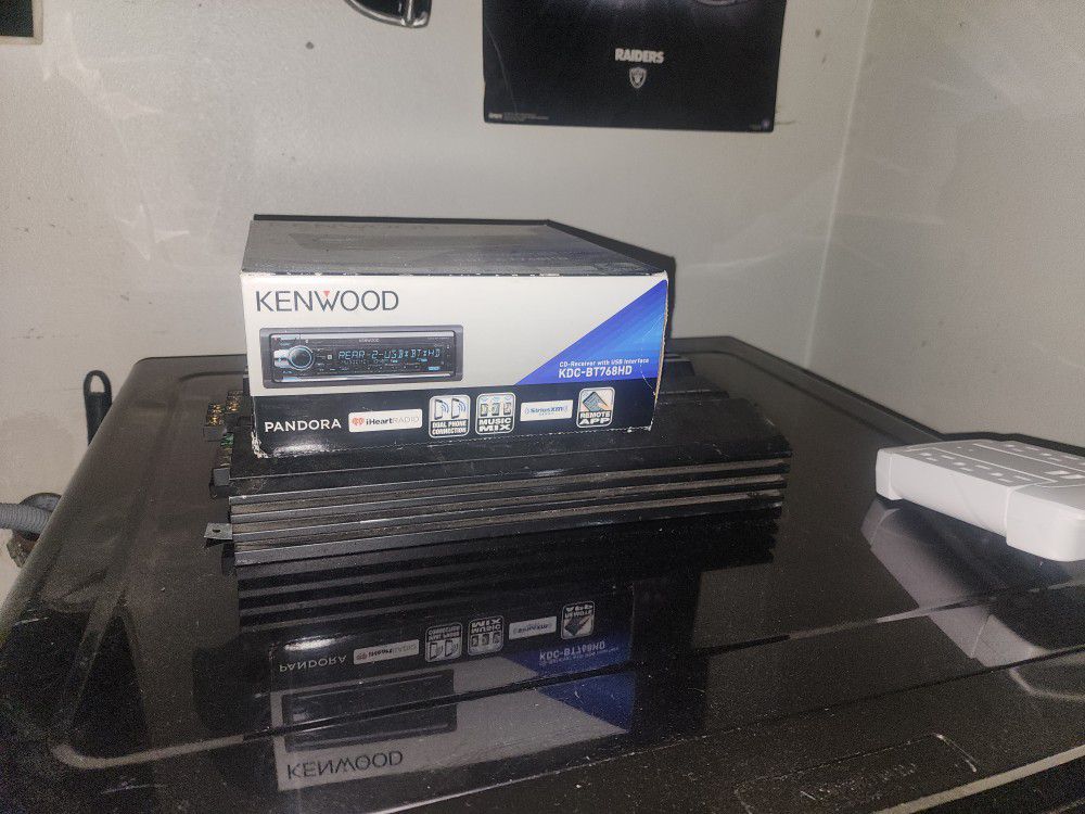 Kenwood Stero  And Amp   