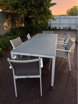 7 Piece Outdoor Dining Set
