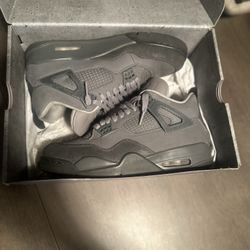 Jordan 4’s “Wet Cement” 