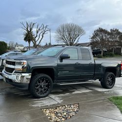 2018 Chevrolet Silverado LT 1500 4x4
