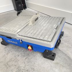 Kobalt 7-in 6-Amp Wet Tabletop Sliding Table Corded Tile Saw