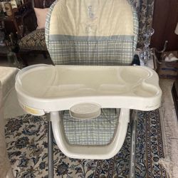 Evenflo Highchair 