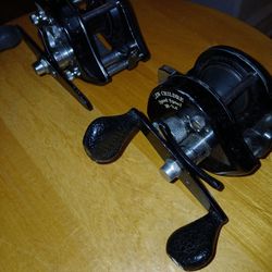 2 Vintage LEWS BAITCAST REELS 