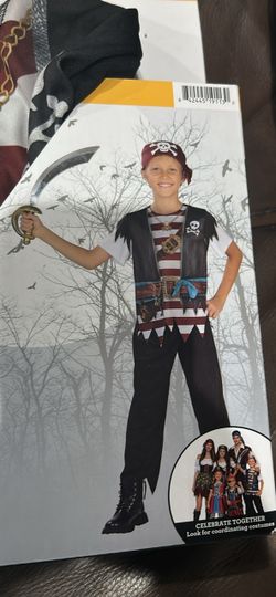 Pírate  Costume  boys size L10-12