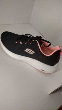 Pink and black sketches with memory foam size 10