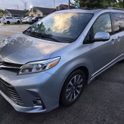 2019 Toyota Sienna