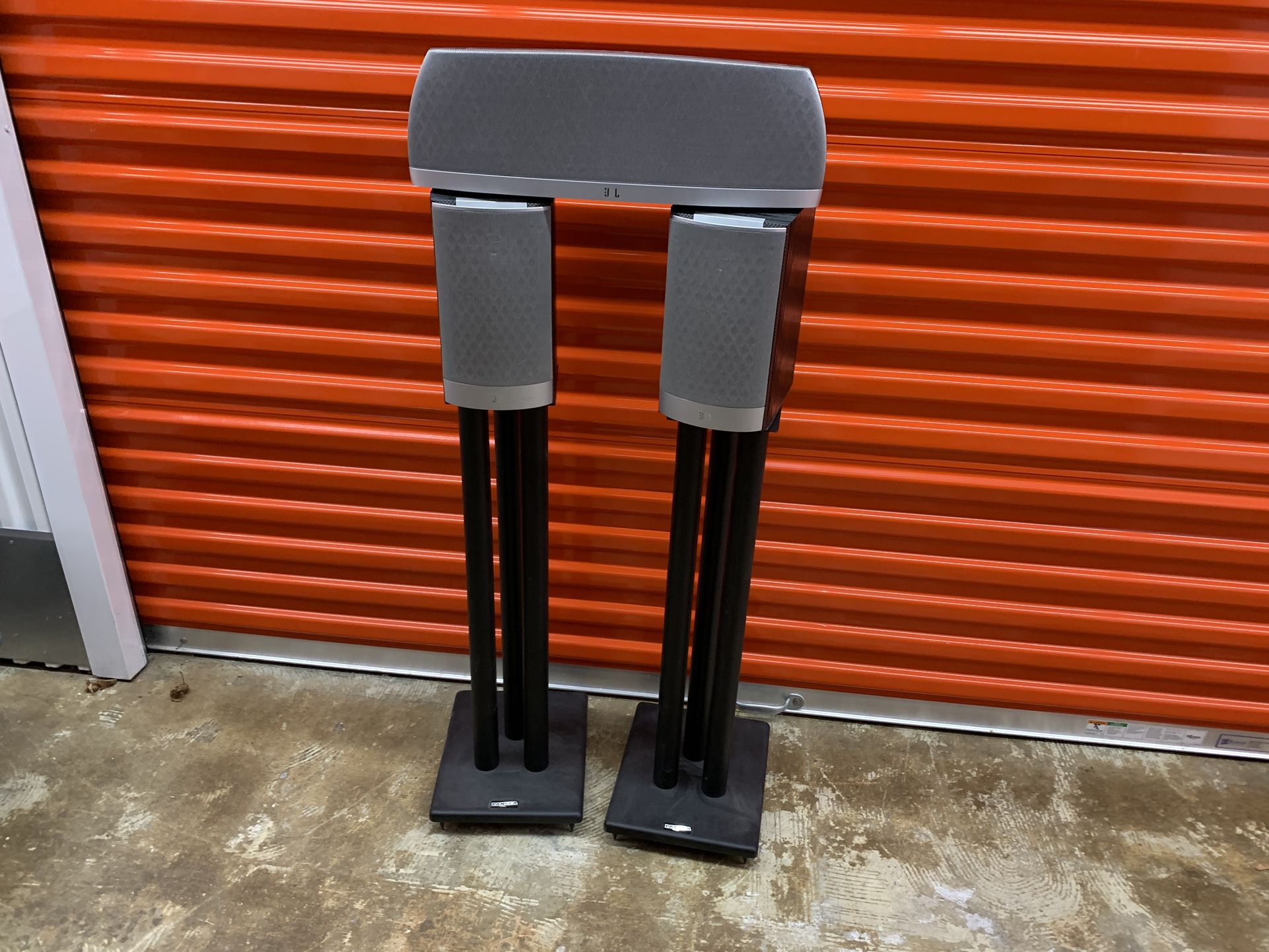 Speaker Set