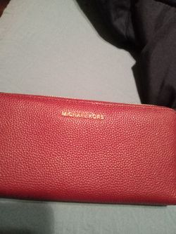 Michael kors wallet