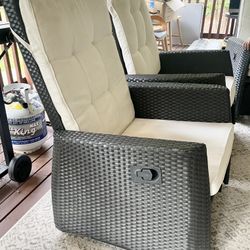 3 Outdoor Black Rattan Gliding Chairs 