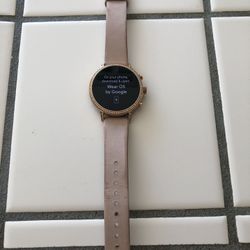 FOSSIL SMARTWATCH