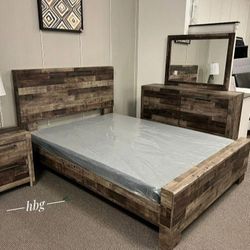 Grey Queen Panel Bedroom Set 