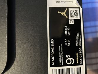 Nike Air Jordan 1 Mid Mens Size 9 1/2 