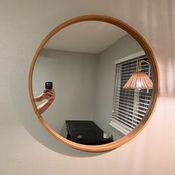 Wood frame circl Mirror