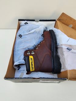 CAT WORK BOOTS NEW IN BOX