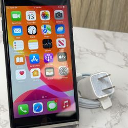 iPhone 7 32gb AT&T iOS 15.7 ID: 0131 