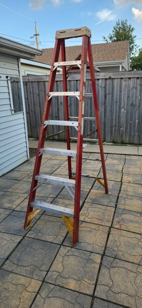 7ft Ladder 
