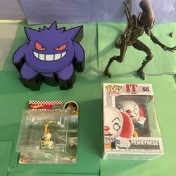 Figures Lot 