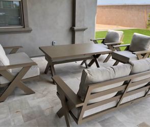 Same day delivery , no credit needed, outdoor furniture,patio sets,sofas,