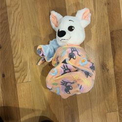 Bolt Stuffy With Blanket