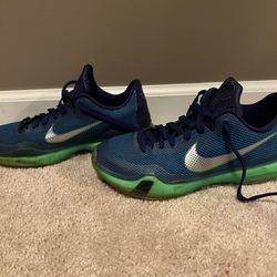 Kobe 10 Emerald City Size 6.5Y