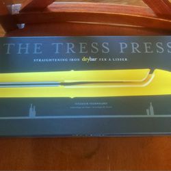 Tress Press Dry Bar