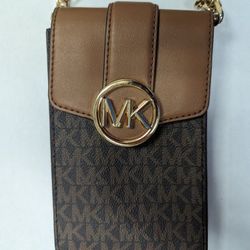 Michael Kors Carmen/Crossbody Cellphone 