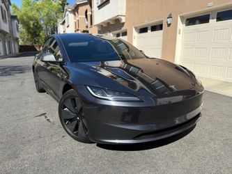 2024 Tesla Model 3