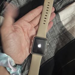 Apple Watch 42mm Rose Gold $175