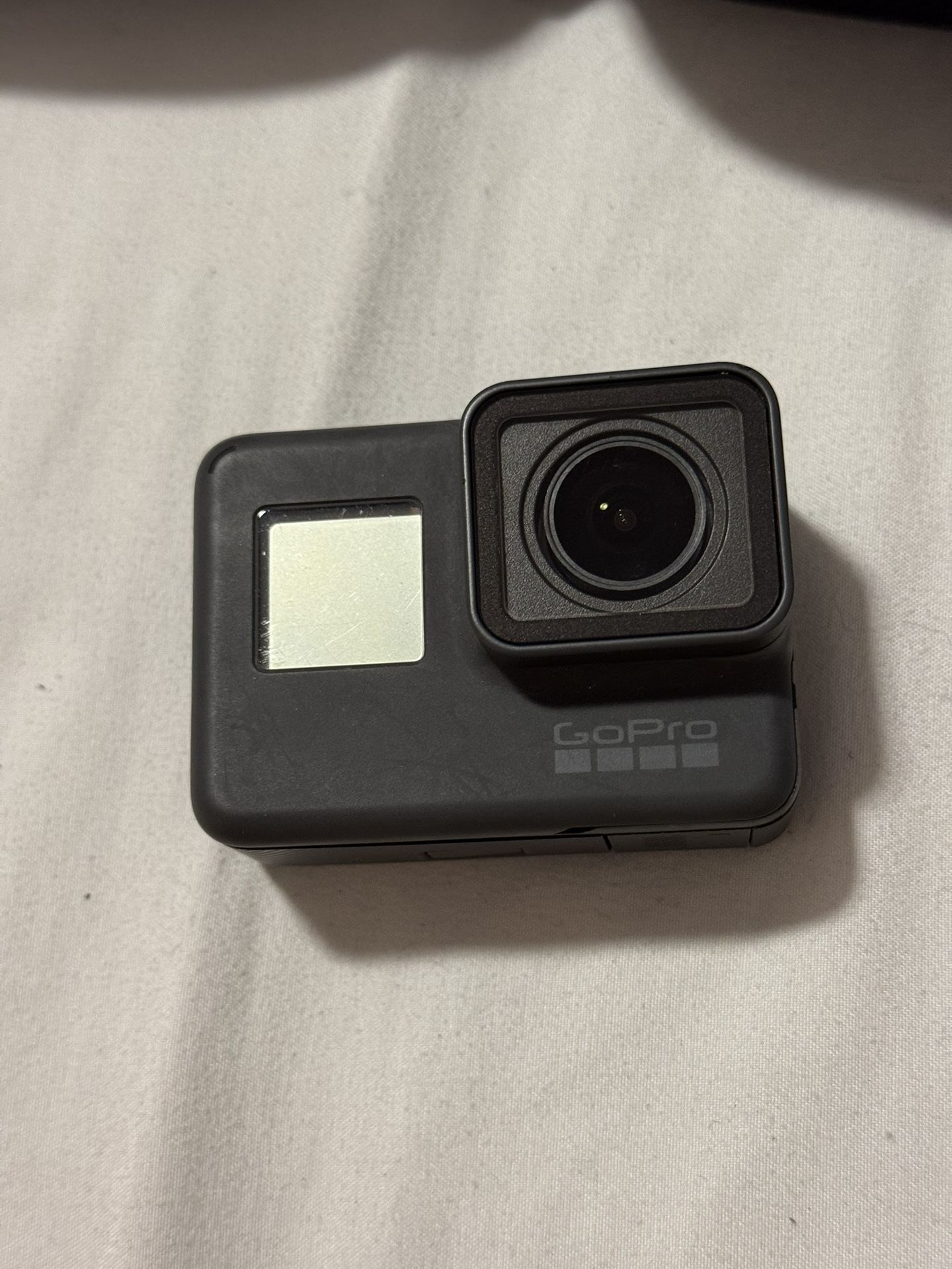 GoPro Hero 5 BUNDLE (everything Included)