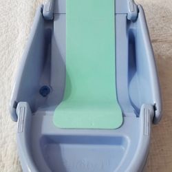 Safety 1st Space Saver Fold Up Bath Tub, Blue