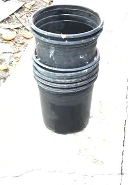 Garden pots
