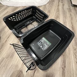 Pet Carrier/Kennel