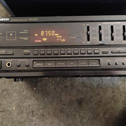 Pioneers Stereo System Tuner