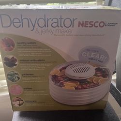 Nesco FD-37 Food Dehydrator