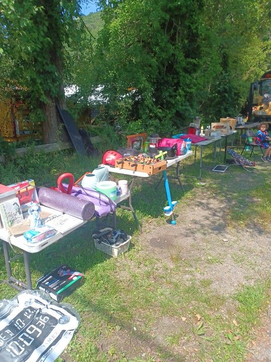Tag Sale