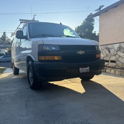 2018 Chevrolet Express 2500