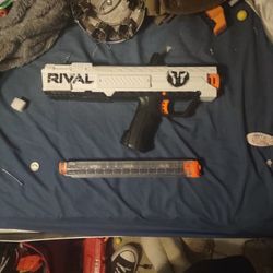 Nerf Gun - Rival XV-700 w/ mag