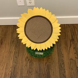 Sunflower Cat Scratch Post