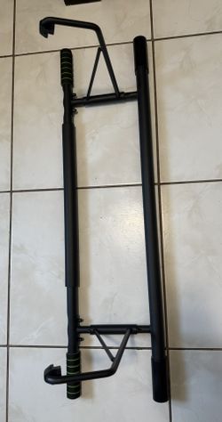 Pull Up Bar