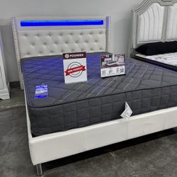 New Queen Bed Frame With Mattress 