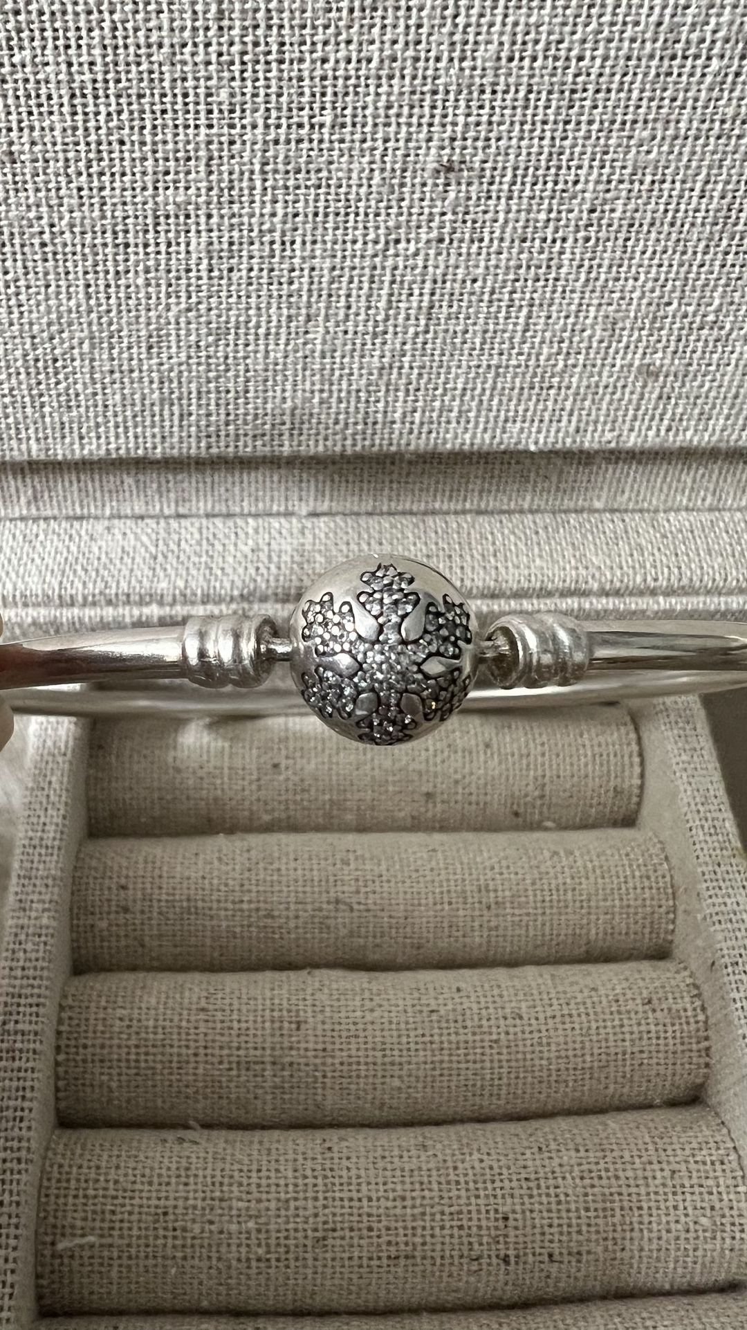 Pandora Unique As You Are Bangle