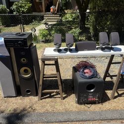 KILPSCH SURROUND Speakers W/ SUB
