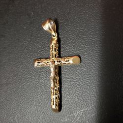 14k Cross Pendant 