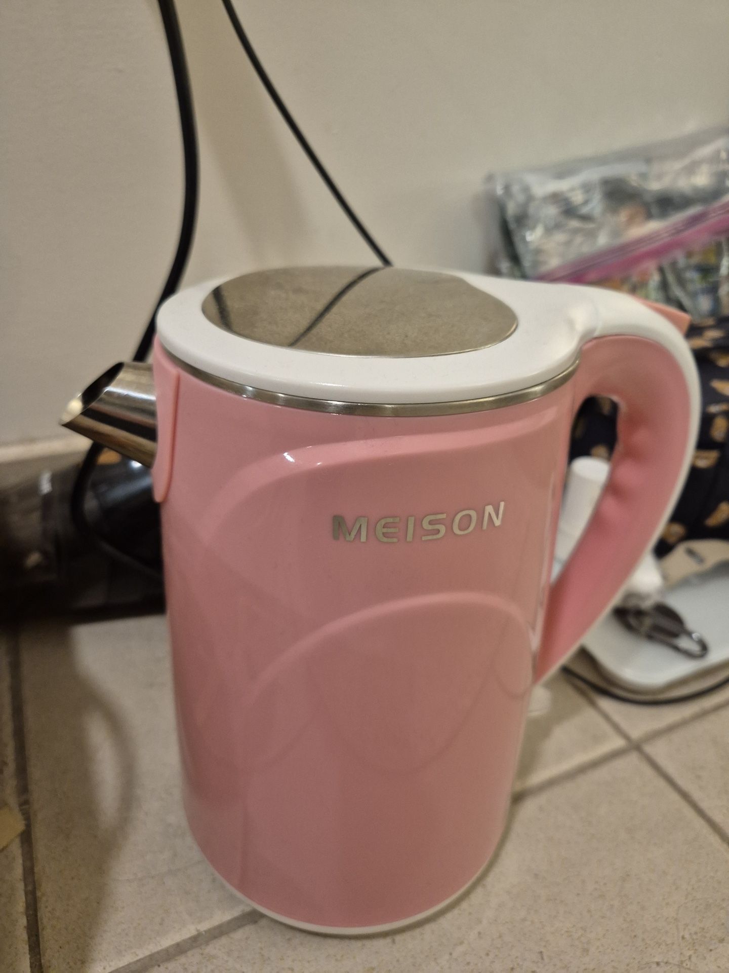 Pink Electronic Kettle
