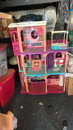 Barbie Mansion 2012