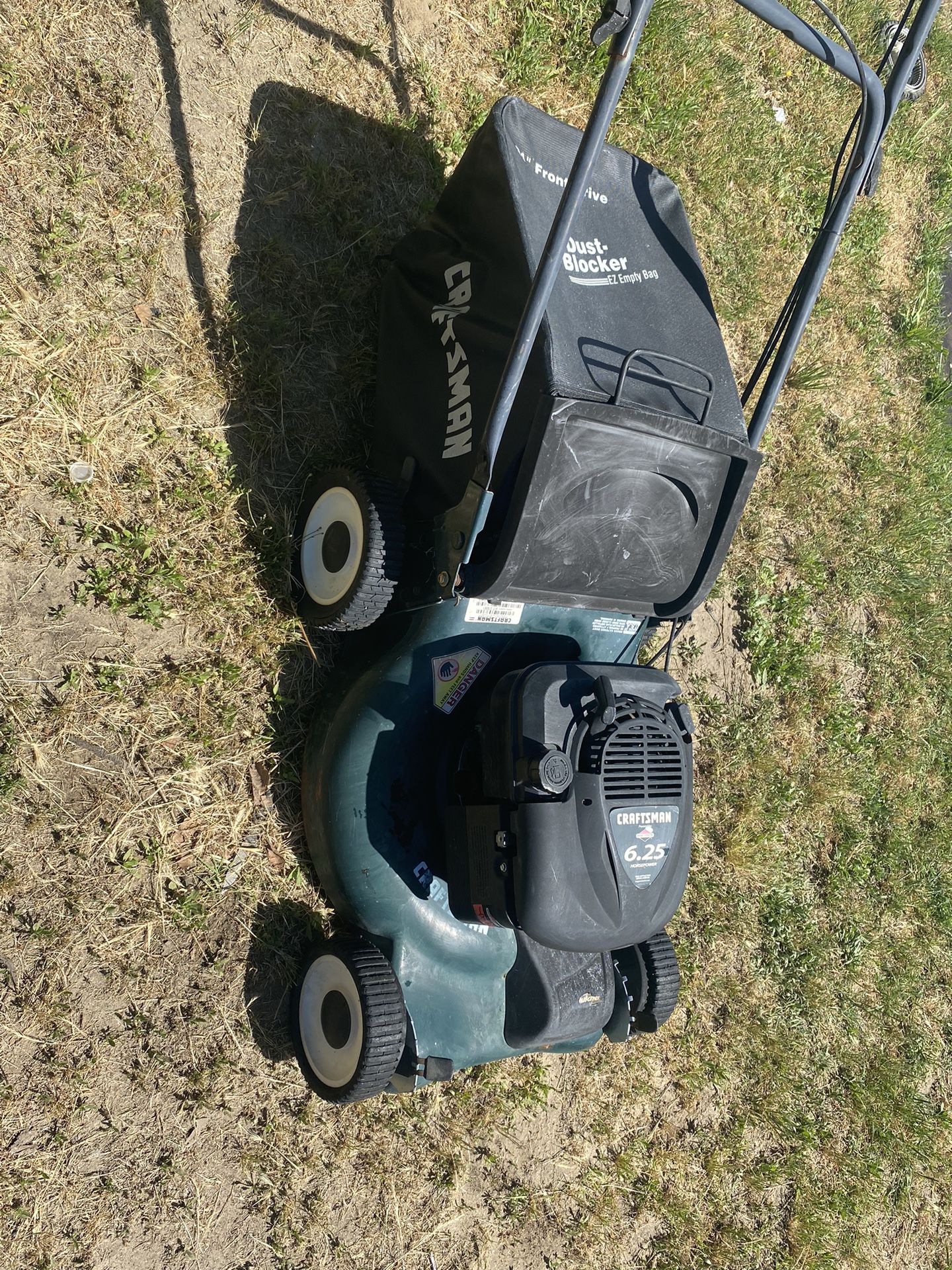 Self propelled Lawnmower