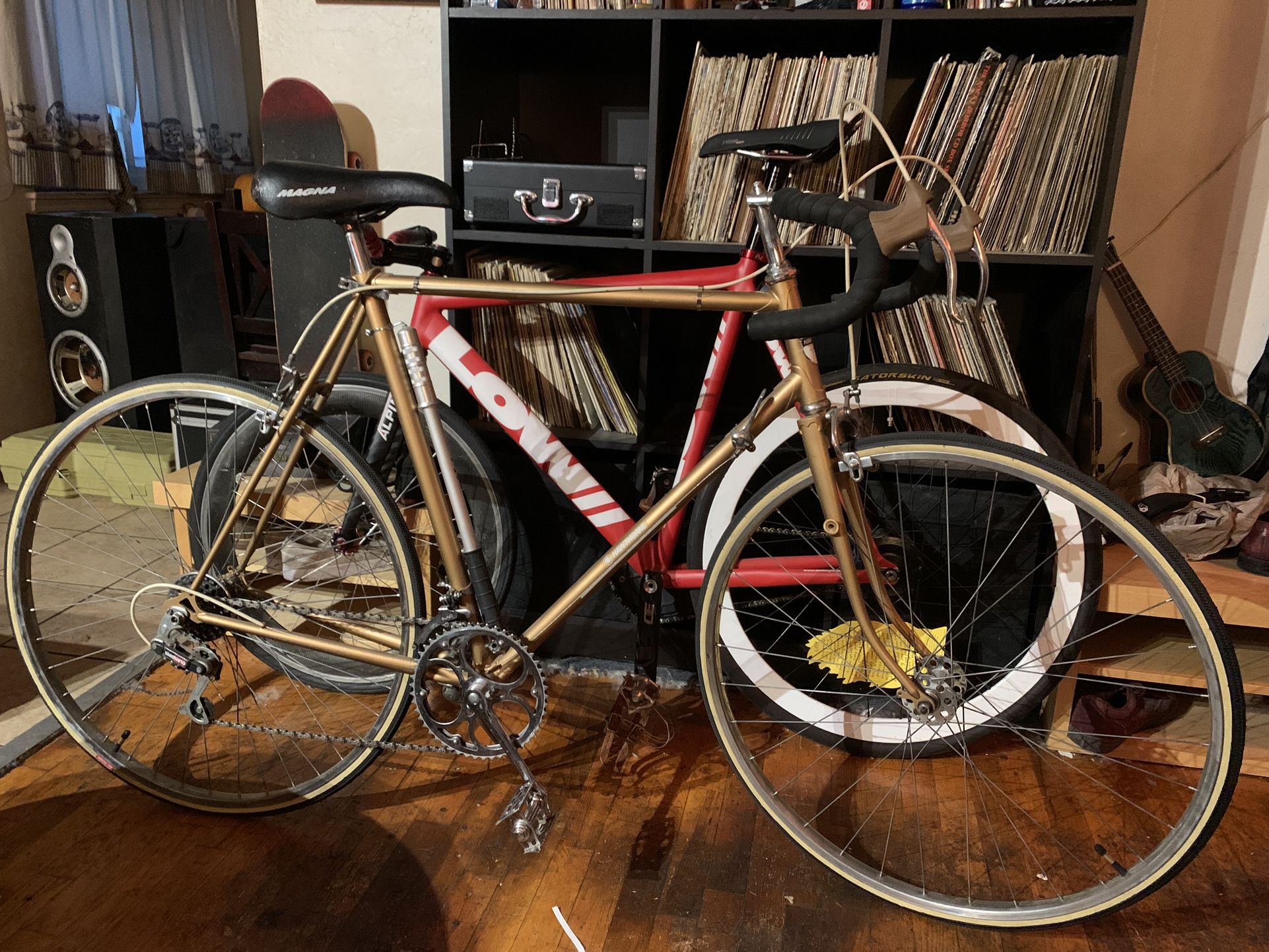 Vintage hawthorne montgomery ward bike