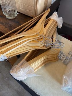 Bamboo hangers 20 pc